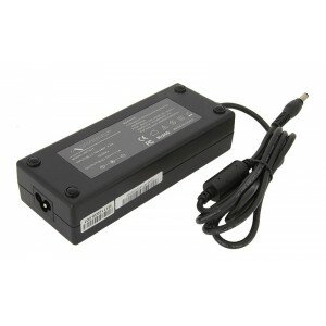 AC adaptér pre Acer, Asus, HP, Toshiba 19V, 7.1A, 135W, 5.5 x 2.5mm